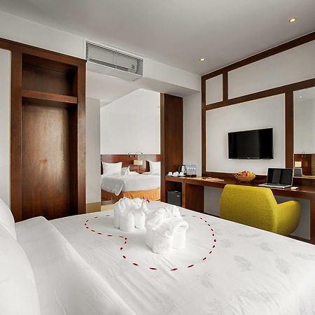 Sofia Suite Hotel Danang Zewnętrze zdjęcie