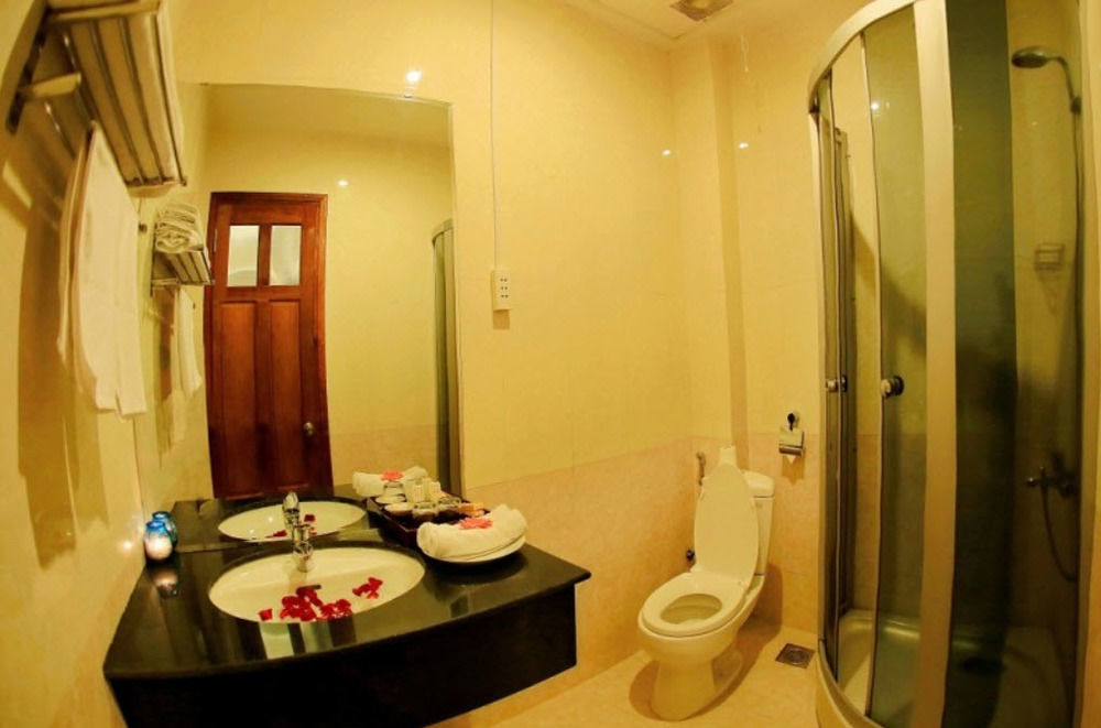 Sofia Suite Hotel Danang Zewnętrze zdjęcie