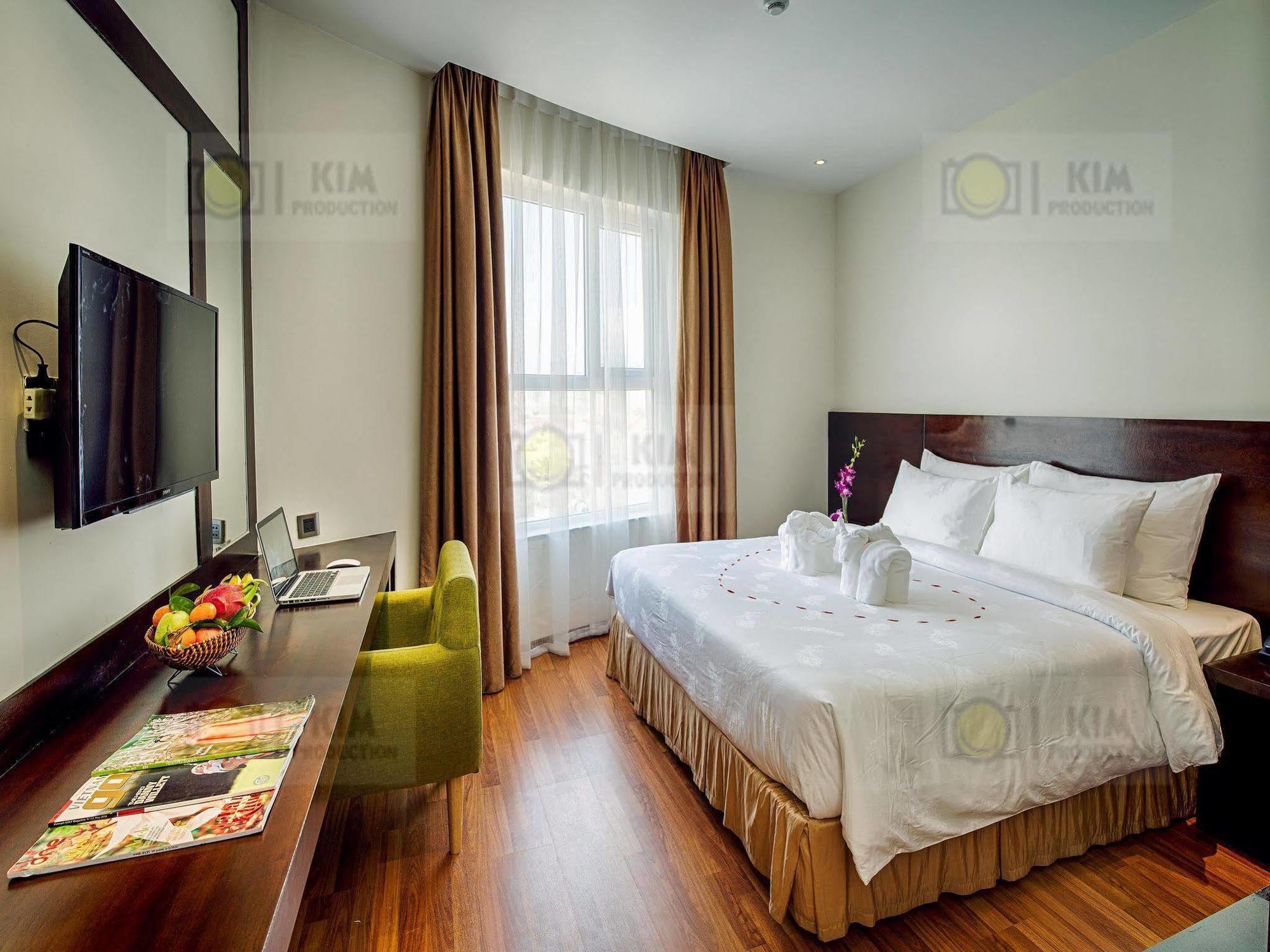 Sofia Suite Hotel Danang Zewnętrze zdjęcie