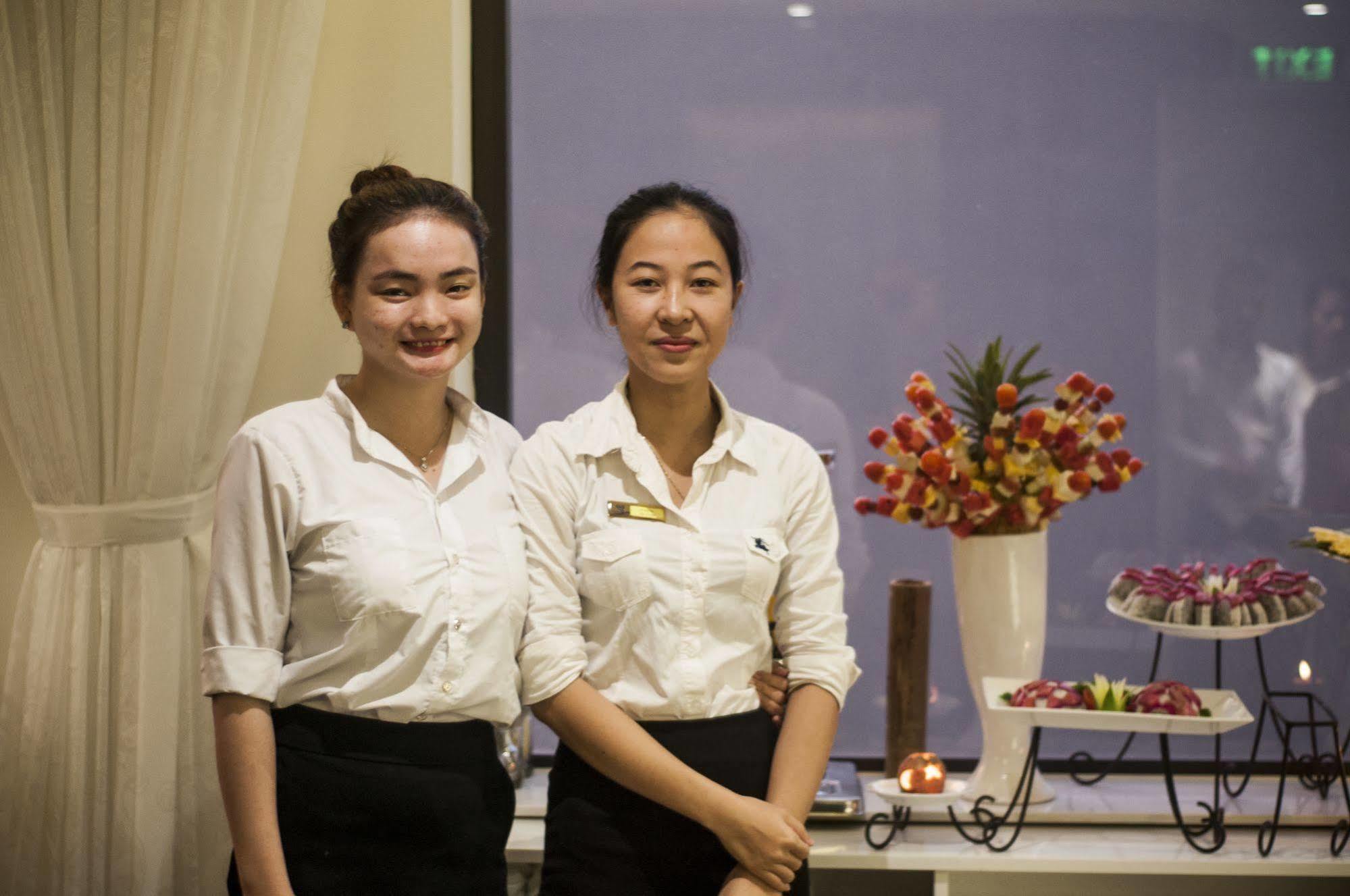 Sofia Suite Hotel Danang Zewnętrze zdjęcie
